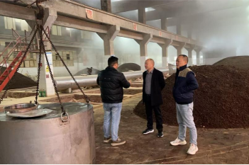郑州朱总莅临明珠酒业考察调研，共话企业发展新篇章